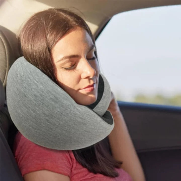 Travel neck pillow