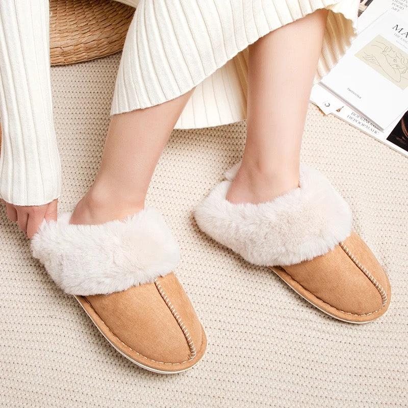 Fur slippers
