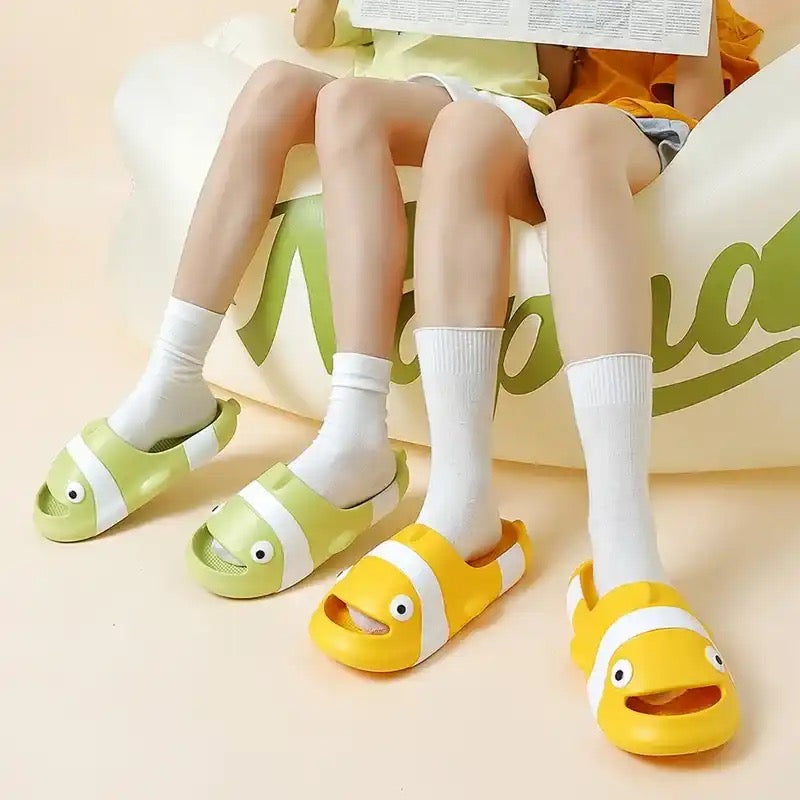 Fish slippers ADULT